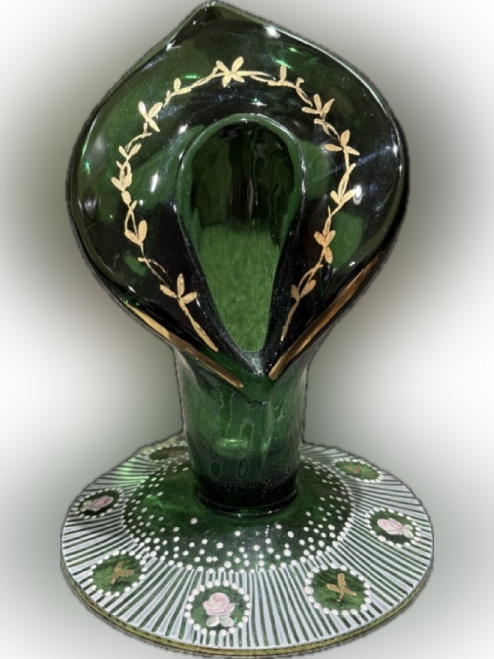 FENTON/CHARLTON  Hand Painted Jack-in-the-Pulpit vase or candle holder.